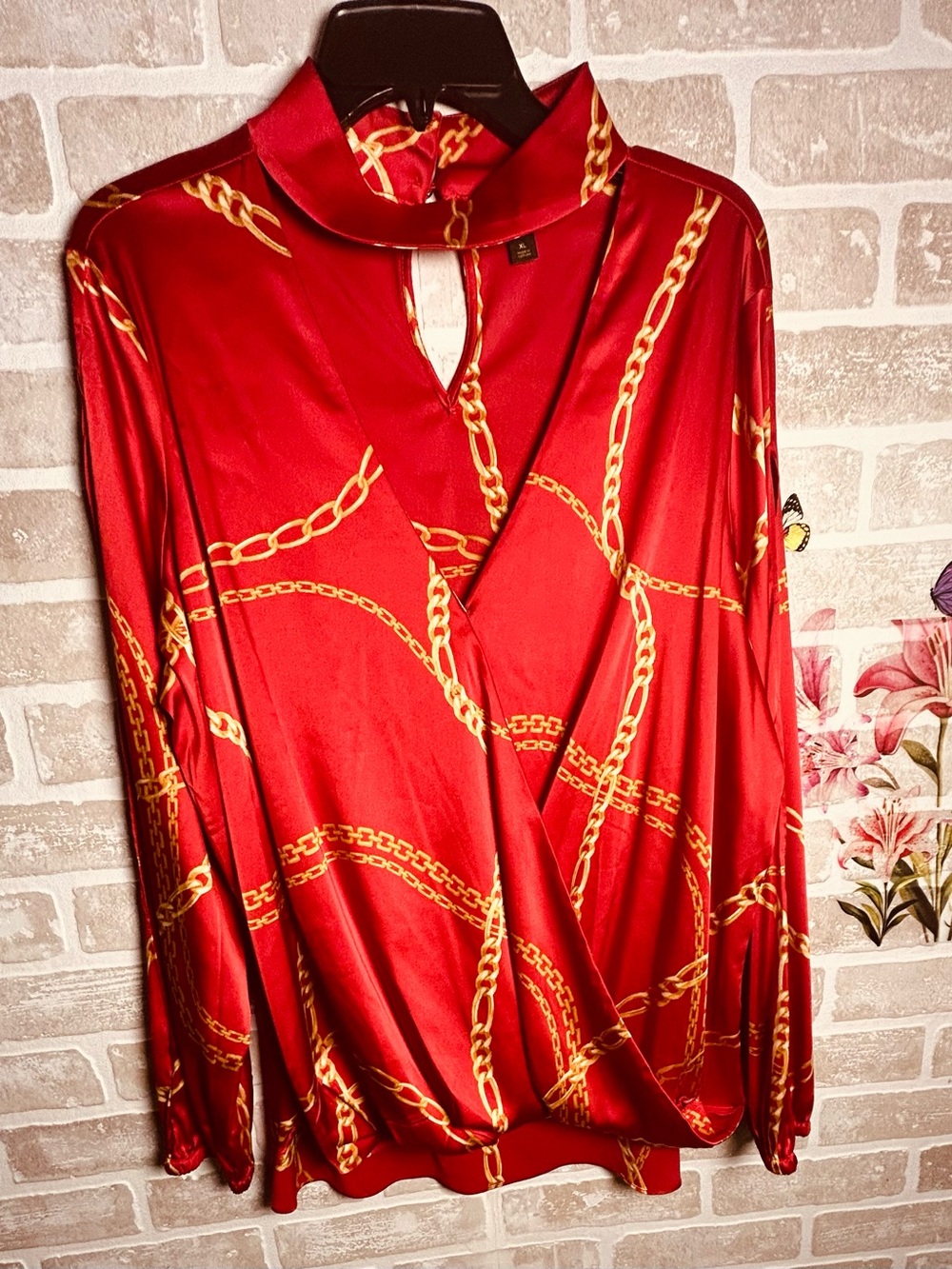 BOLD elements Red Satin Chain-Print Blouse